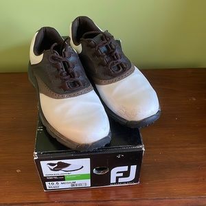Mens FootJoy gold shoes